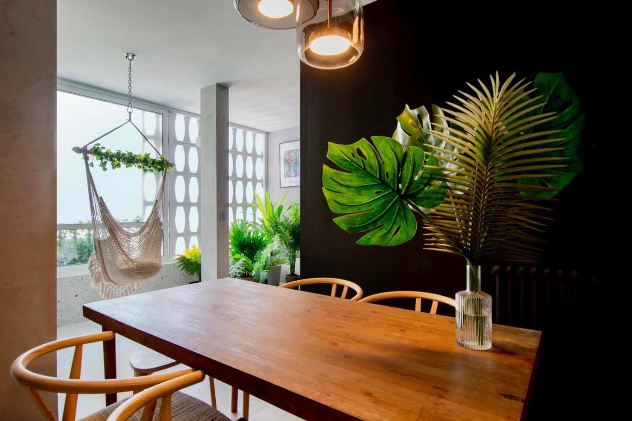 サラゴサEl Balcon De Plaza Santo Domingoアパートメント エクステリア 写真